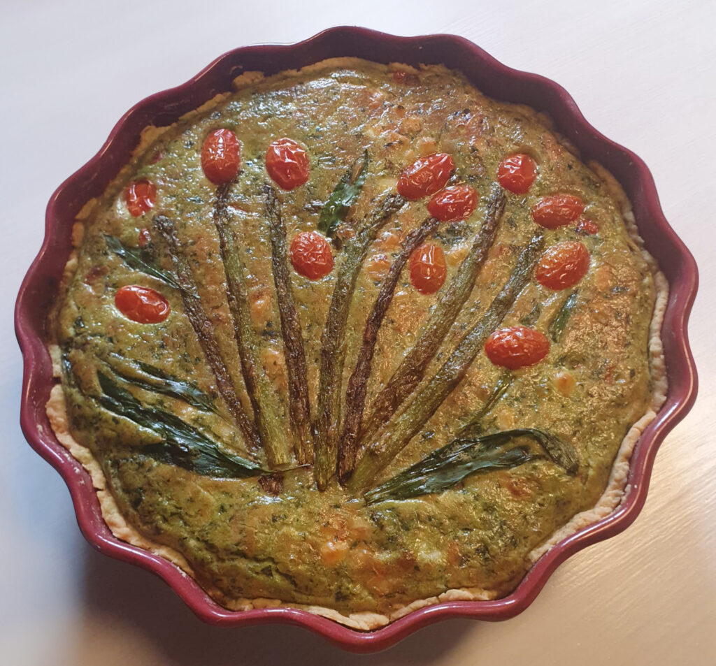 Distinguishing Wild garlic & Autumn crocus is also important for cooking. Image shows quiche in a red form. 